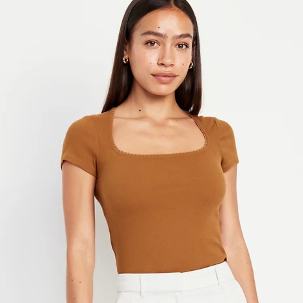 NWT Lace trim top